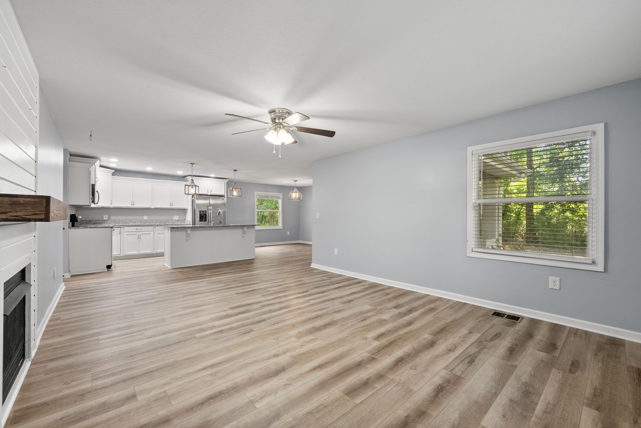 1561 Woodlawn Road Clarksville, TN 37042 - Photo 18 of 45