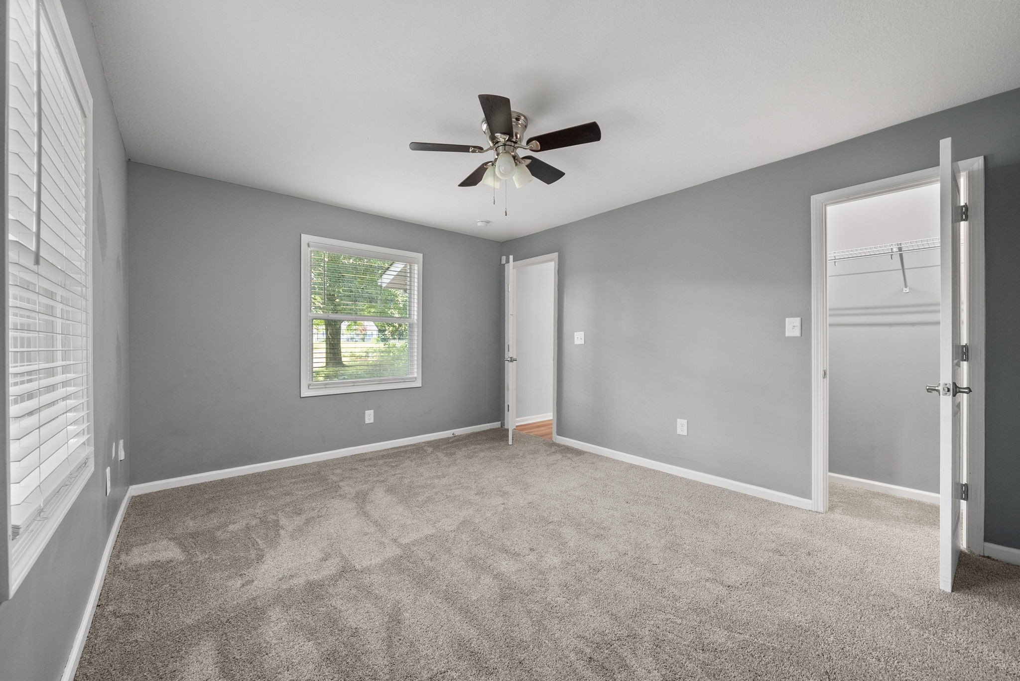 1561 Woodlawn Road Clarksville, TN 37042 - Photo 23 of 45