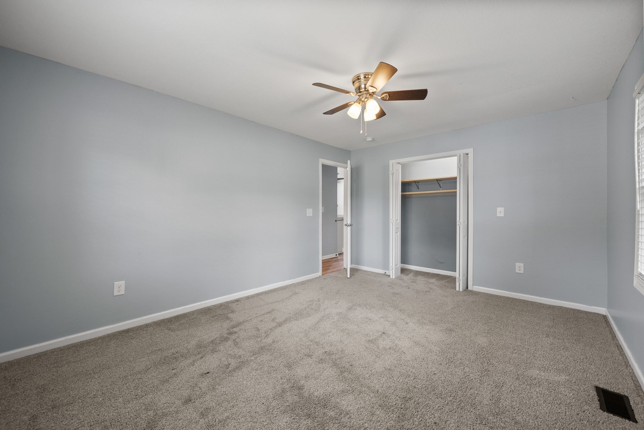 1561 Woodlawn Road Clarksville, TN 37042 - Photo 25 of 45
