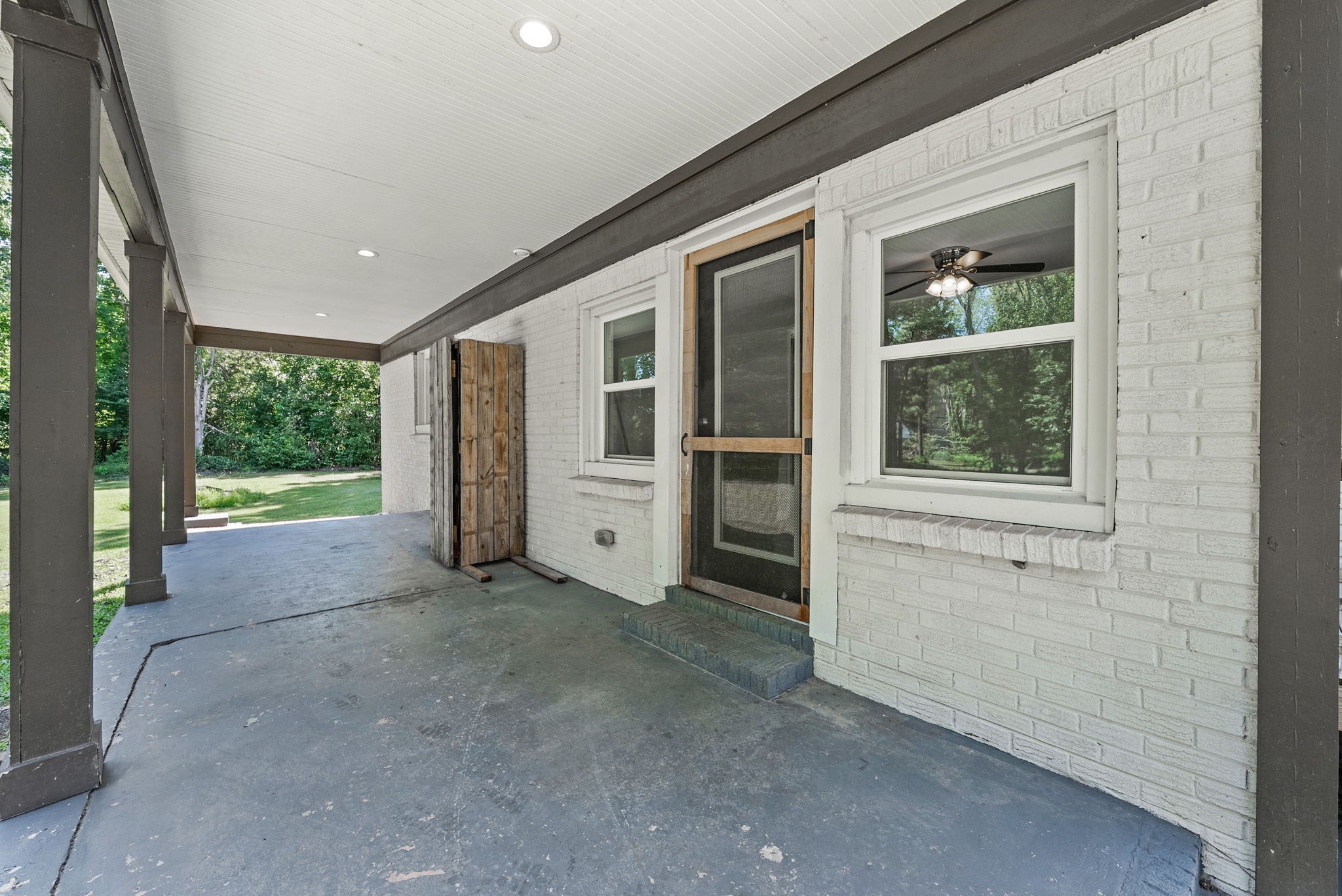 1561 Woodlawn Road Clarksville, TN 37042 - Photo 34 of 45