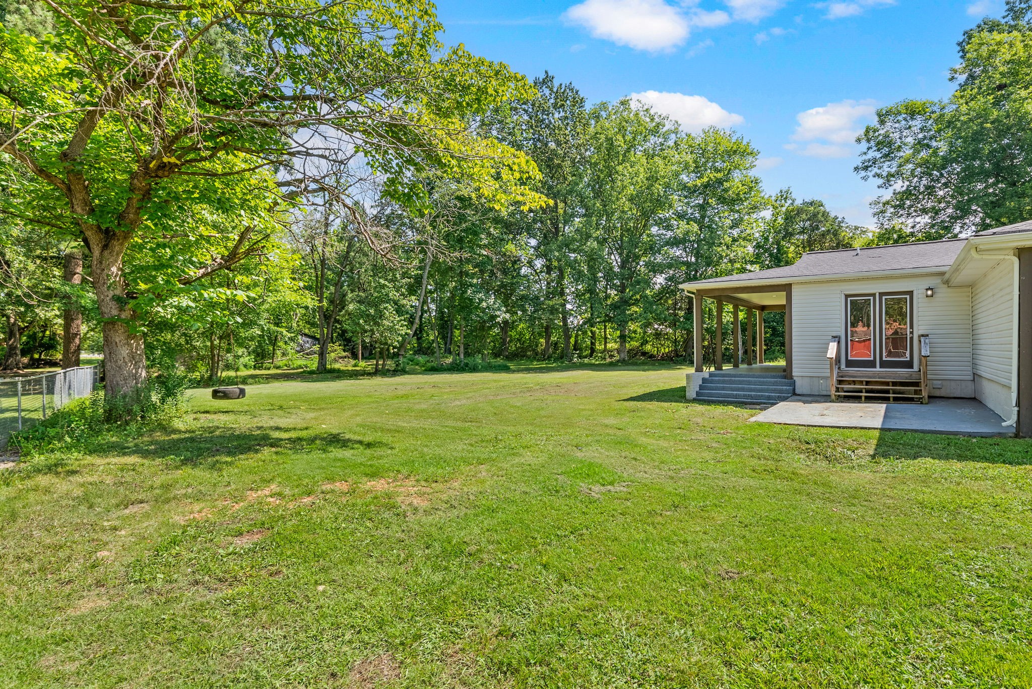 1561 Woodlawn Road Clarksville, TN 37042 - Photo 37 of 45