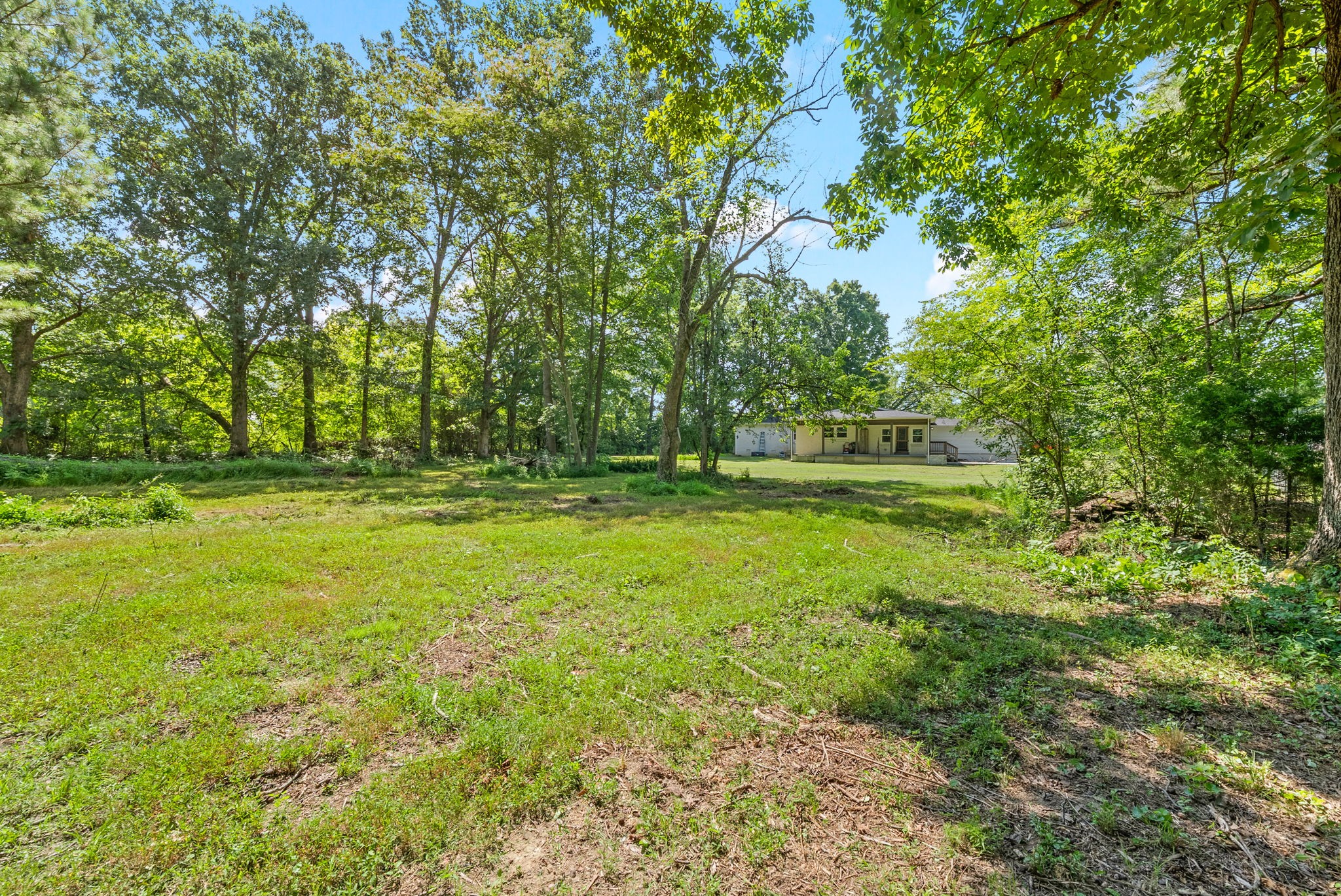 1561 Woodlawn Road Clarksville, TN 37042 - Photo 39 of 45