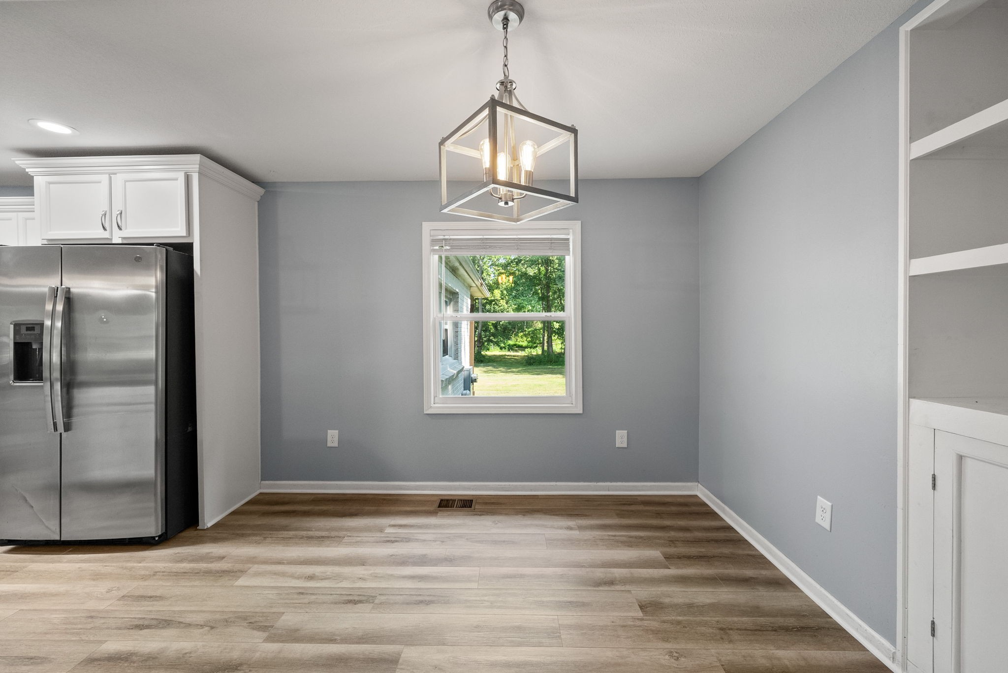 1561 Woodlawn Road Clarksville, TN 37042 - Photo 8 of 45