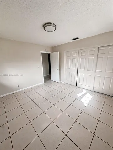 $2,000 | 3962 Park Lane, Unit 3962, Palm Springs, FL 33406