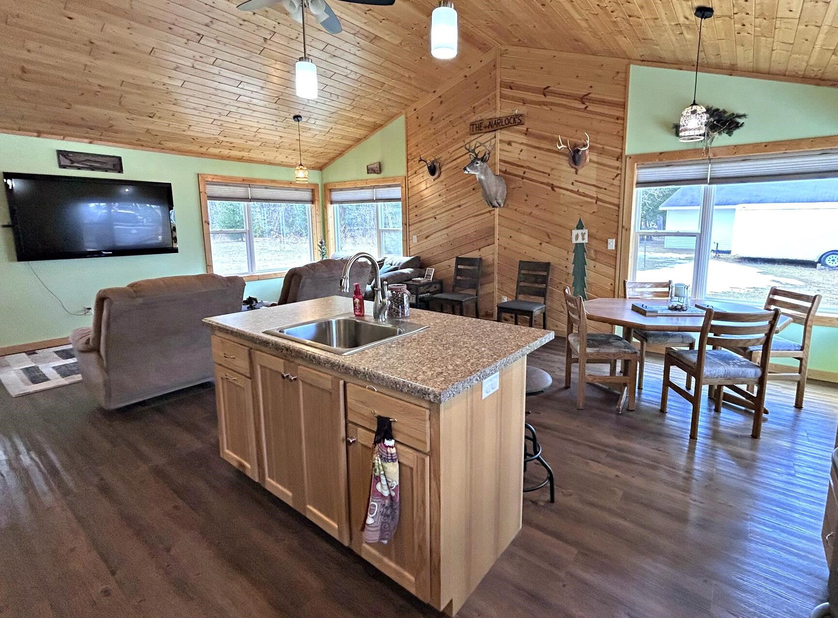 13272 Parkway Road Pound, WI 54161 - Photo 4 of 23