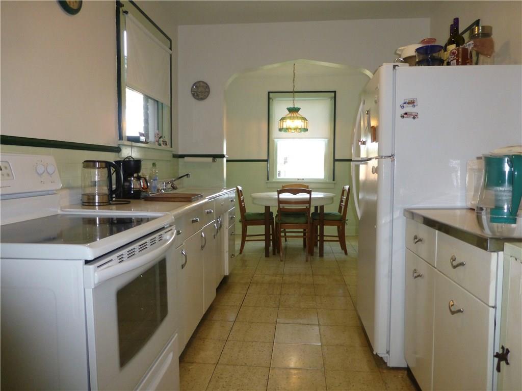 526 Ridge Avenue East Pittsburgh, PA 15112 - Photo 12 of 25