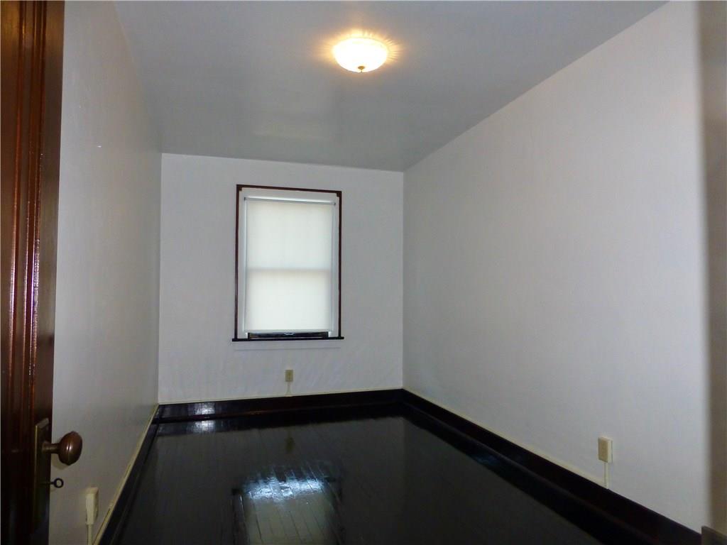 526 Ridge Avenue East Pittsburgh, PA 15112 - Photo 16 of 25