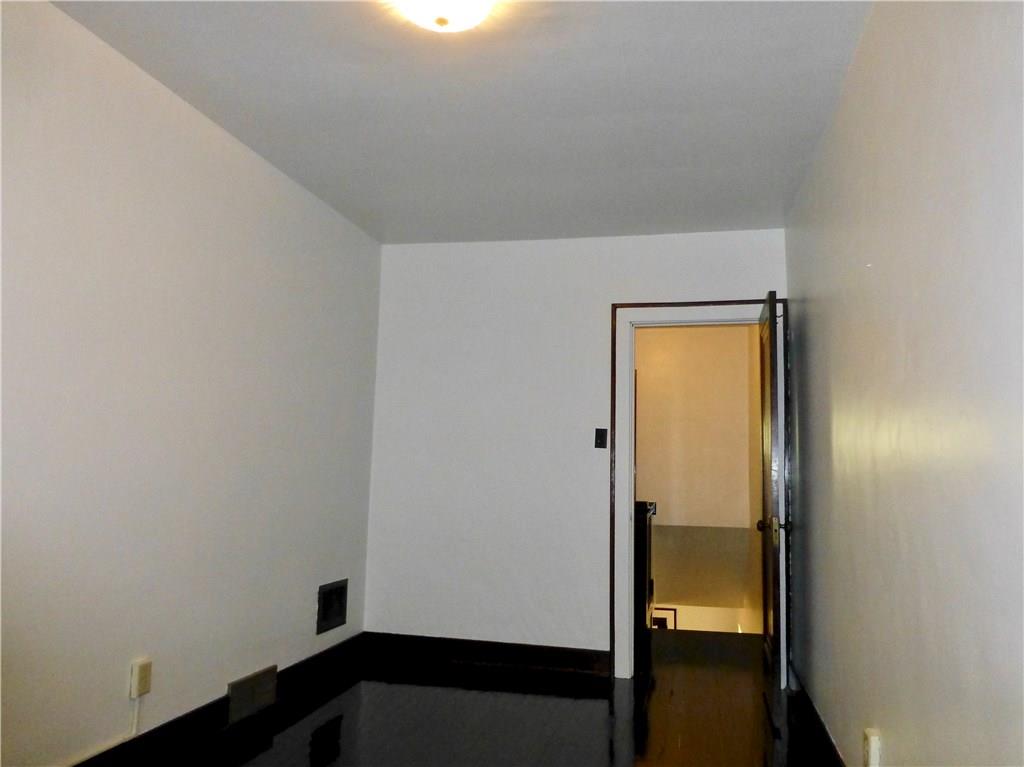 526 Ridge Avenue East Pittsburgh, PA 15112 - Photo 17 of 25