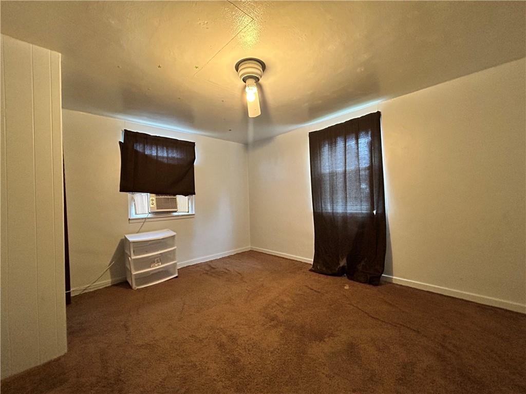 1347 High Road Clairton, PA 15025 - Photo 11 of 21 a view of a livingroom with furniture