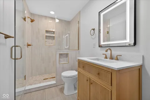 $599,900 | 430 West 64th Street, Indianapolis, IN 46260