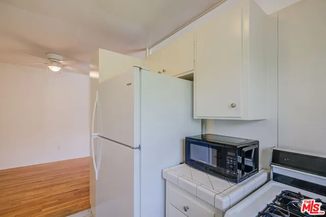 $2,150 | 1055 South Wooster Street, Unit 5, Los Angeles, CA 90035