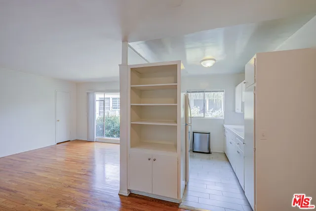 $2,150 | 1055 South Wooster Street, Unit 5, Los Angeles, CA 90035