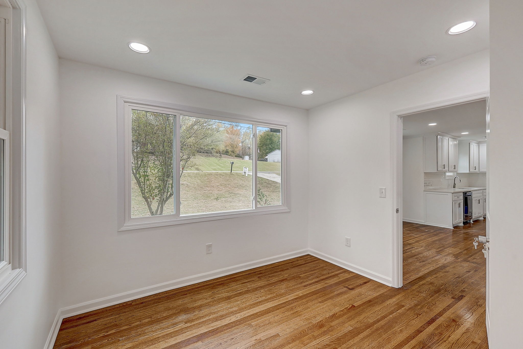 2608 Ennis Road Nashville, TN 37210 - Photo 12 of 62 Gallery Image 12