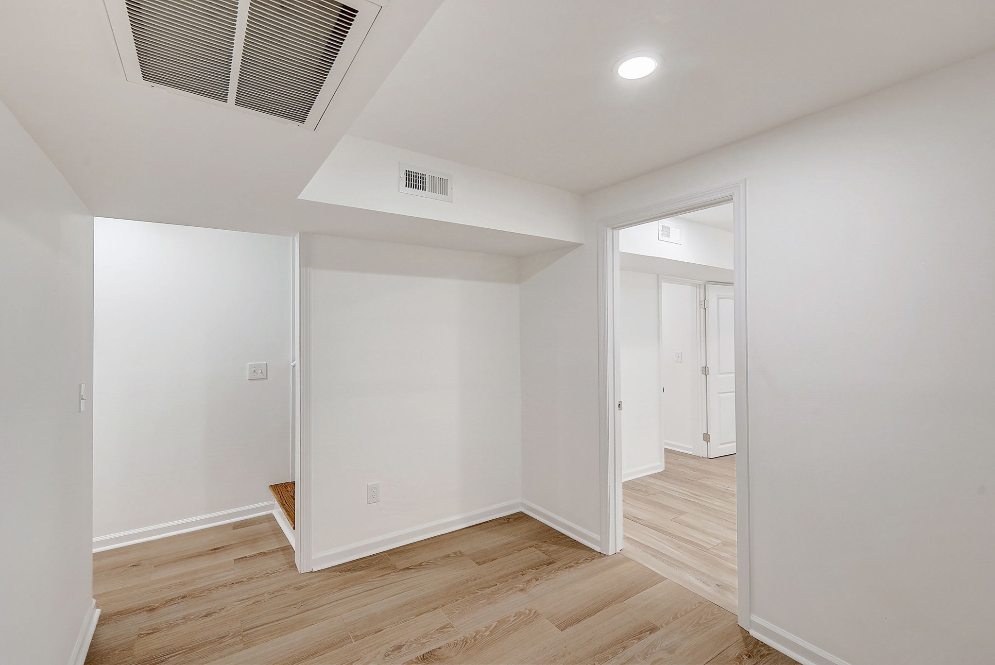 2608 Ennis Road Nashville, TN 37210 - Photo 27 of 62 Gallery Image 27