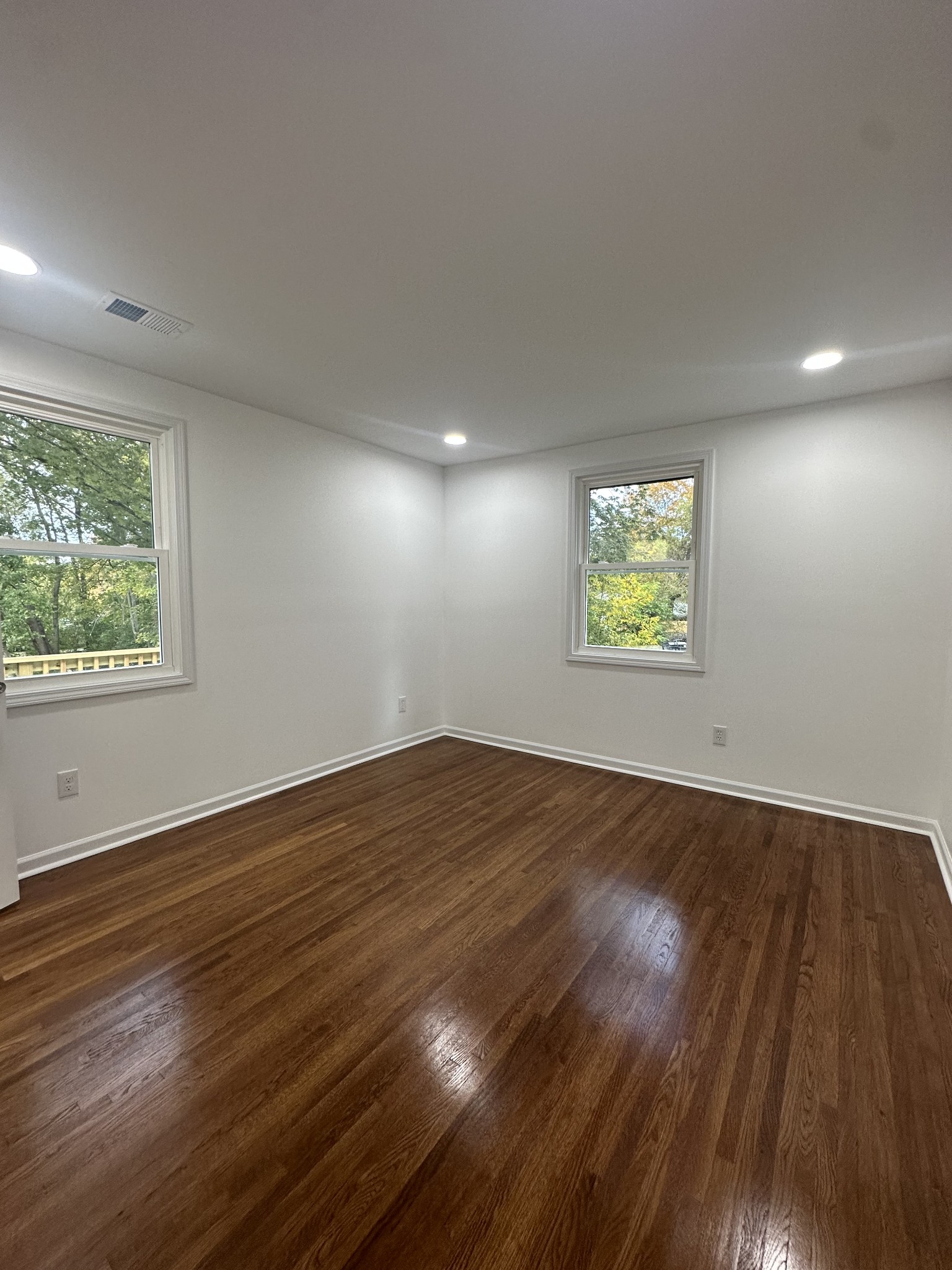 2608 Ennis Road Nashville, TN 37210 - Photo 3 of 62 Gallery Image 3