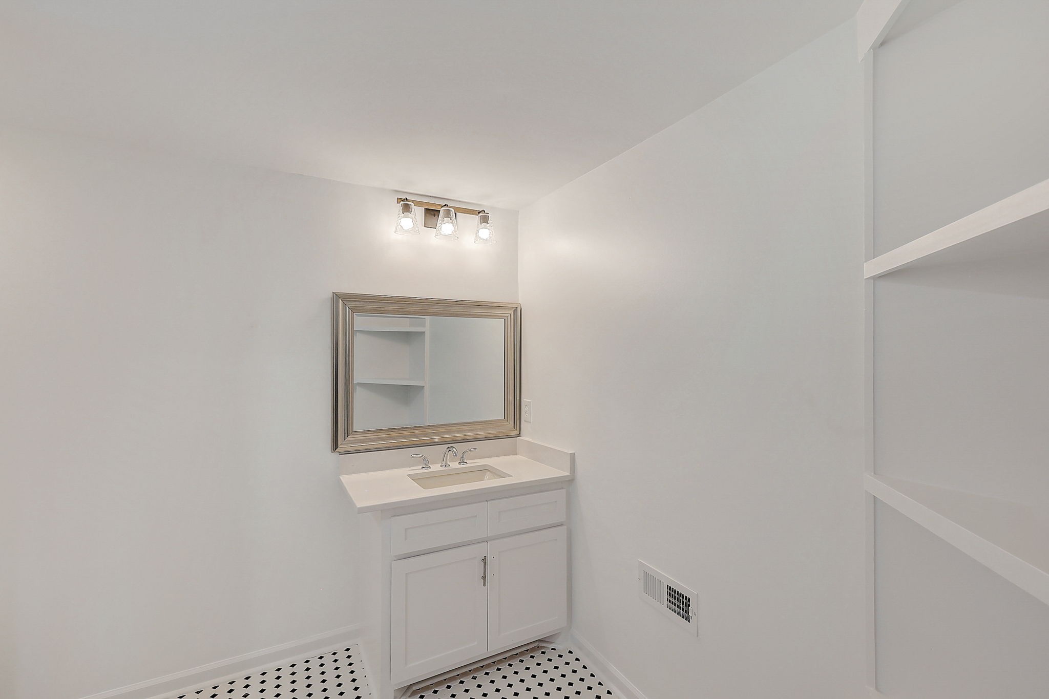 2608 Ennis Road Nashville, TN 37210 - Photo 39 of 62 Gallery Image 39