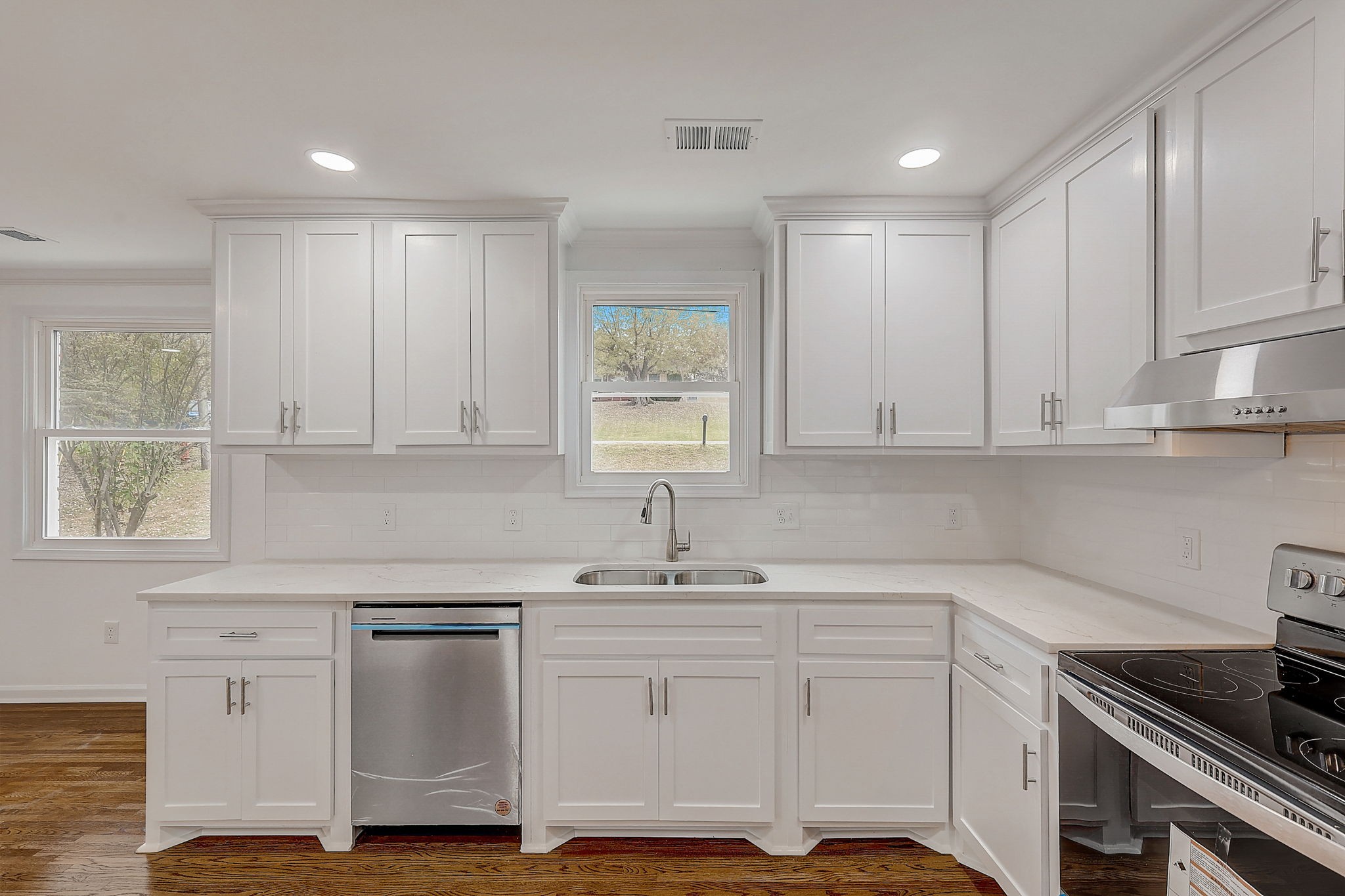2608 Ennis Road Nashville, TN 37210 - Photo 7 of 62 Gallery Image 7