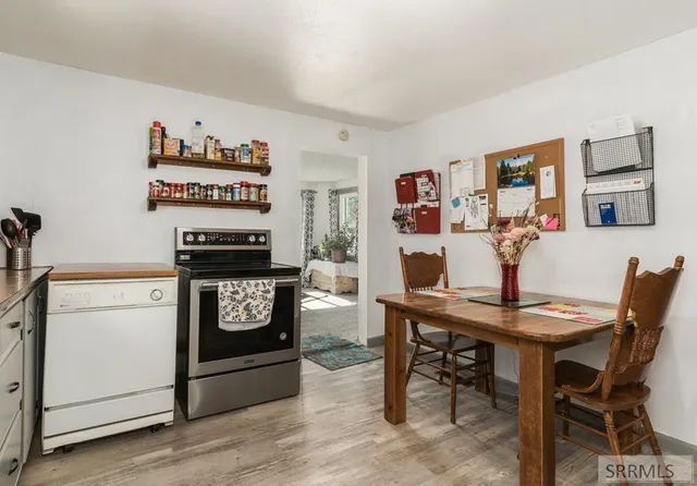 $206,000 | 220 South 2nd East, Soda Springs, ID 83276