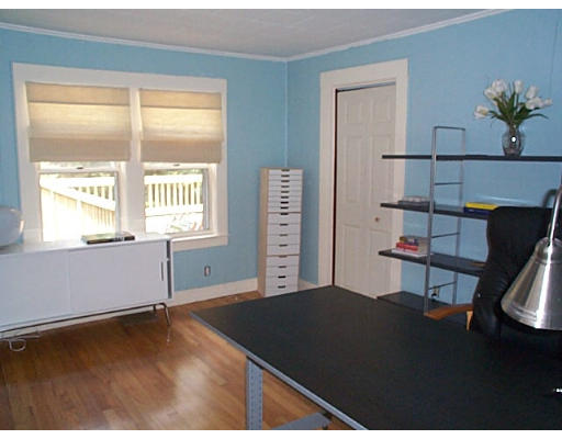 622 Edgell Road Framingham, MA 01701 - Photo 17 of 20