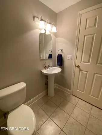 $269,900 | 1120 Skyline Drive, Unit 4, Johnson City, TN 37604