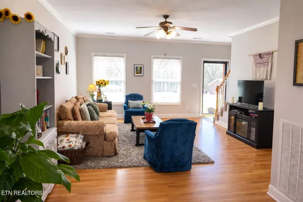 $269,900 | 1120 Skyline Drive, Unit 4, Johnson City, TN 37604