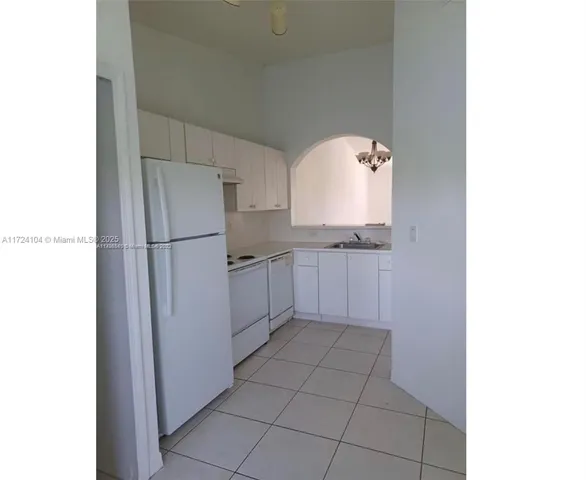 $250,000 | 1270 Southeast 26th Street, Unit 205, Homestead, FL 33035