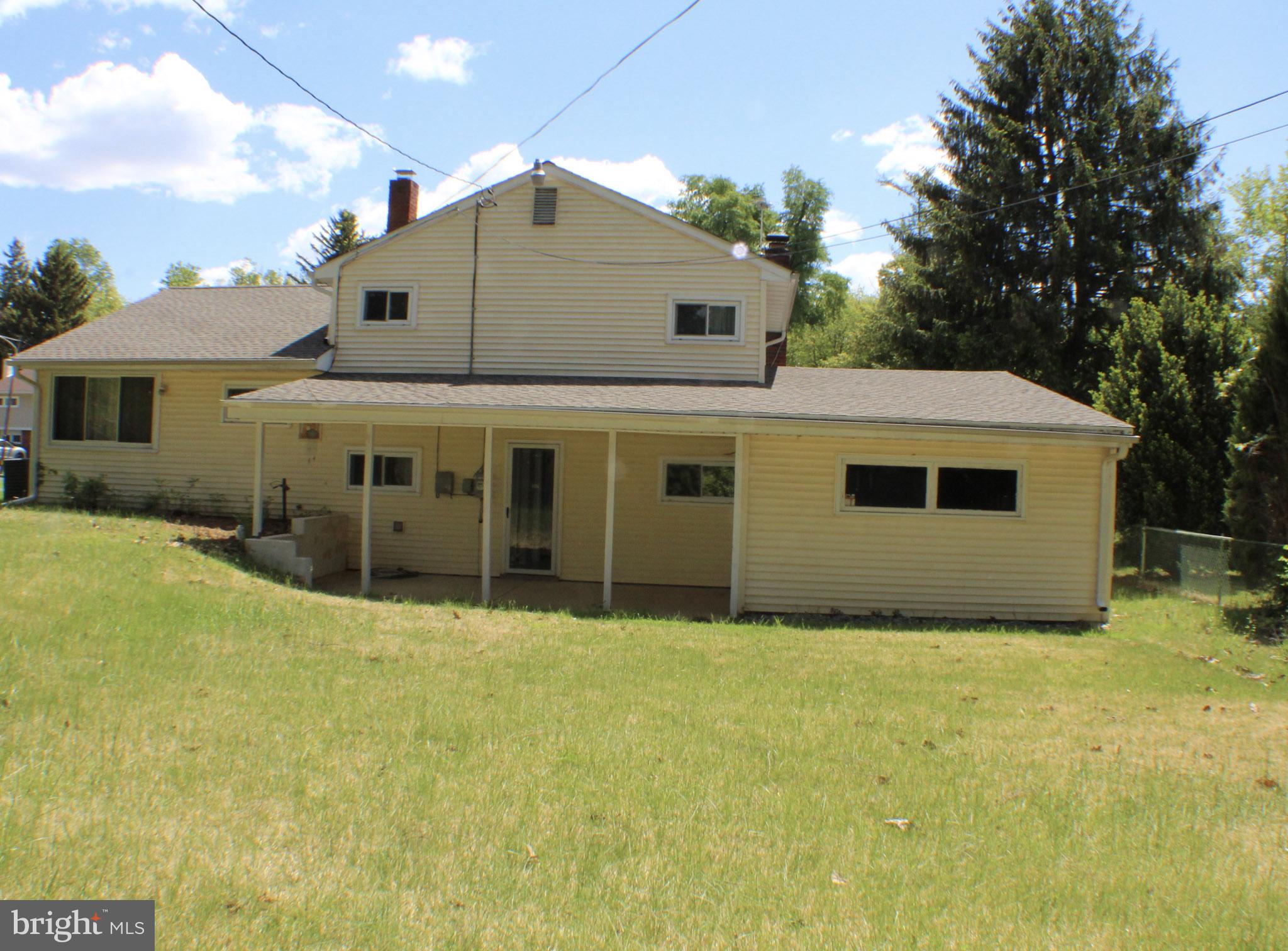 502 Berwyn Road Morrisville, PA 19067 - Photo 33 of 33 Back patio
