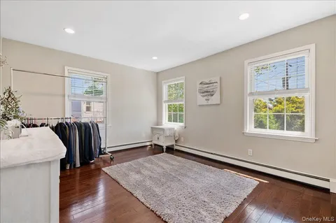$1,329,000 | 157 Manor Street, Plainview, NY 11803
