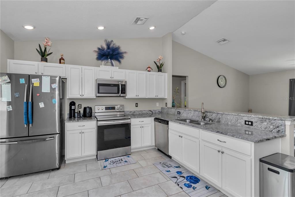 2308 Southwest 168th Loop Ocala, FL 34473 - Photo 16 of 37 Gallery Image 16