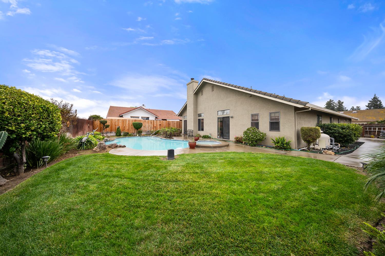 1837 Brookside Drive Manteca, CA 95336 - Photo 31 of 36 a view of a house with backyard
