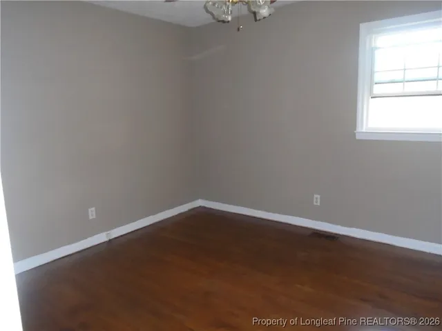 $900 | 611 Drypoint Lane, Unit 1, Hope Mills, NC 28348