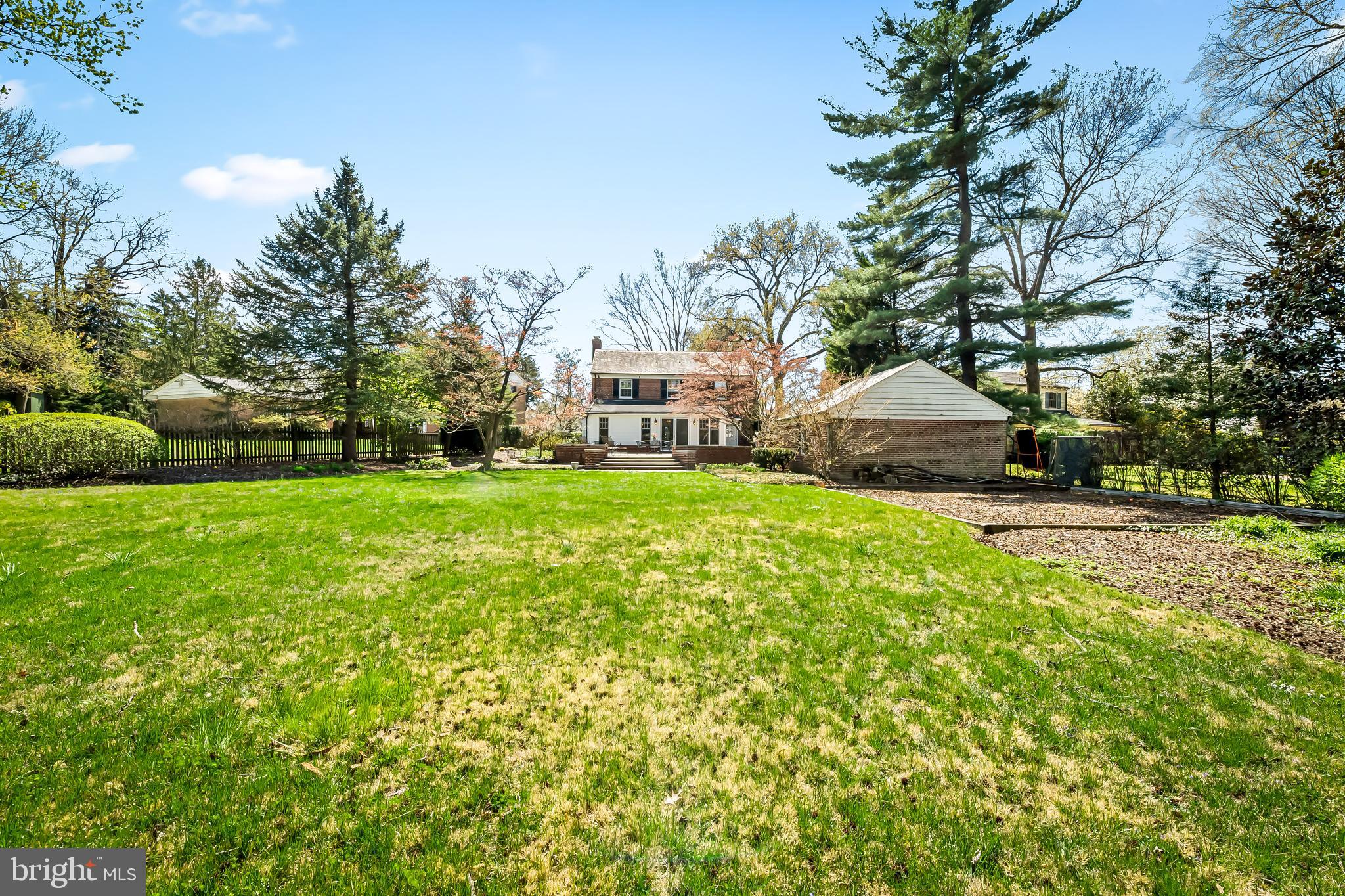 5911 Meadowood Road Baltimore, MD 21212 - Photo 2 of 52 Almost half an acre. Huge fully fenced backyard