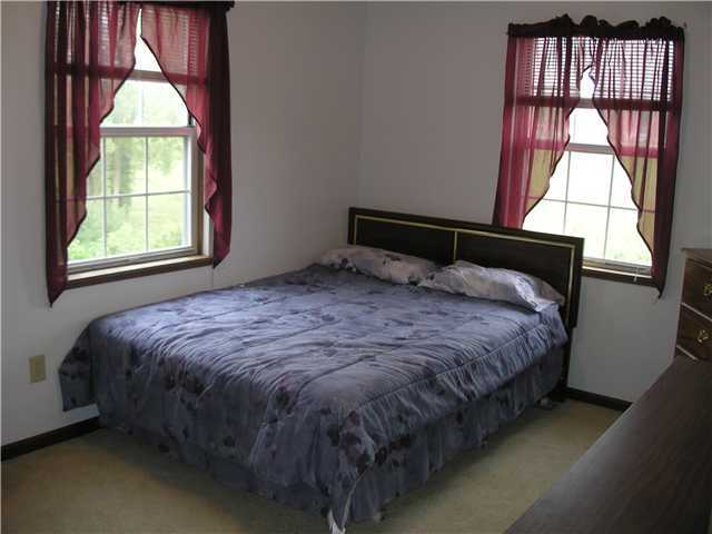 2059 Sprucefield Road Columbus, OH 43229 - Photo 8 of 10