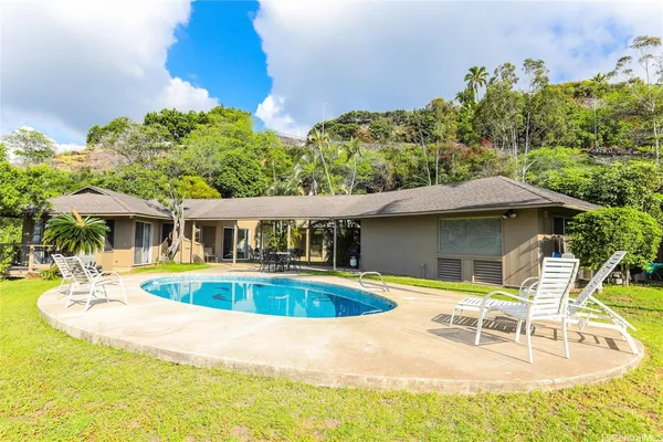 $2,350,000 | 5446 Kirkwood Place, Honolulu, HI 96821