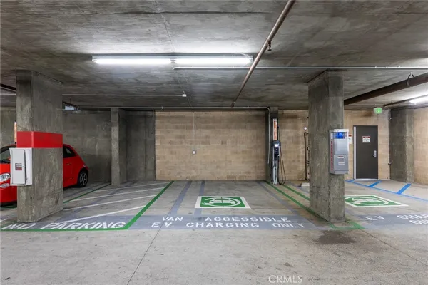 $485,000 | 1801 East Katella Avenue, Unit 3130, Anaheim, CA 92805