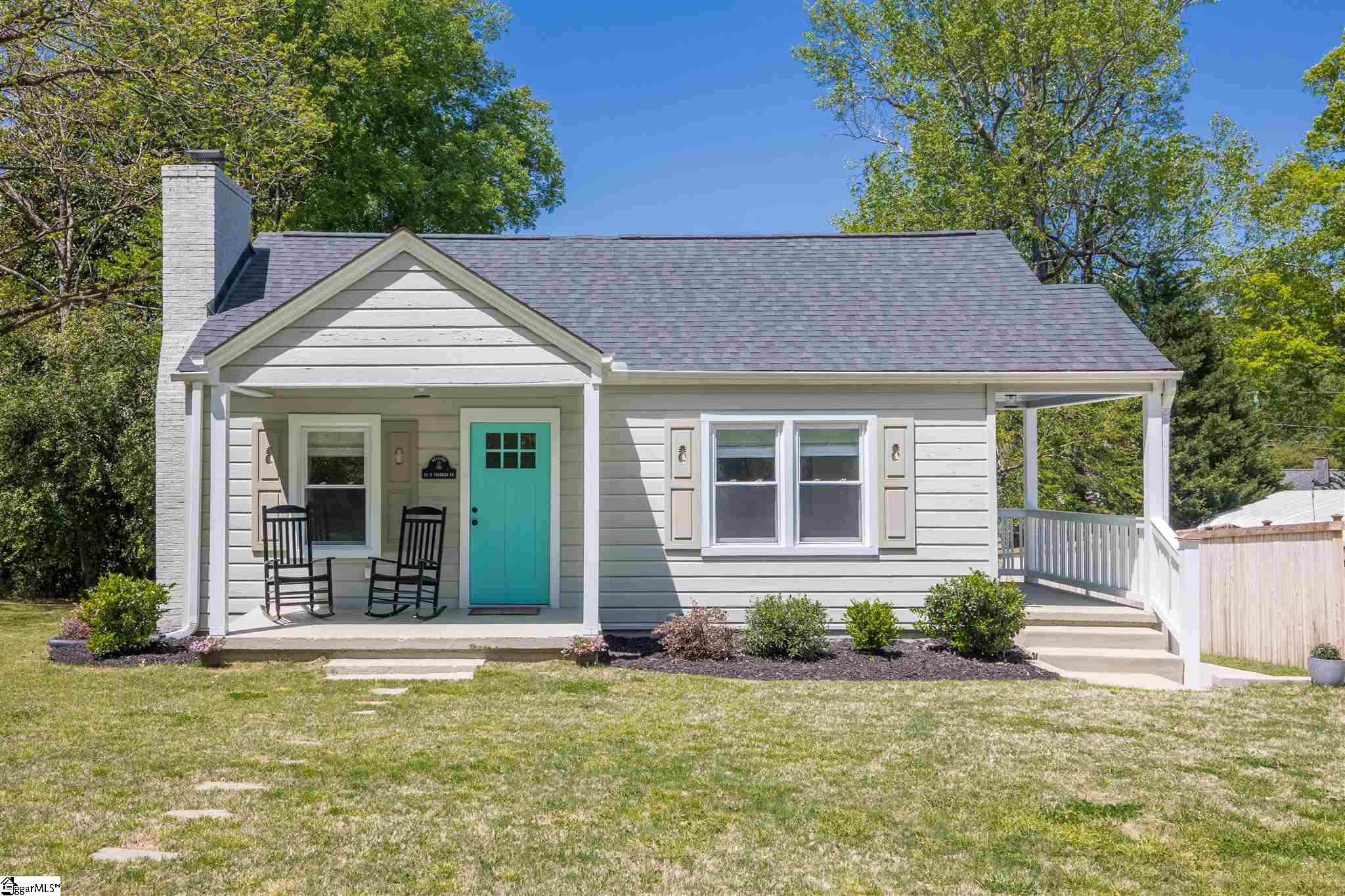 211 North Franklin Road Greenville, SC 29609 - Photo 1 of 22 Gallery Image 1