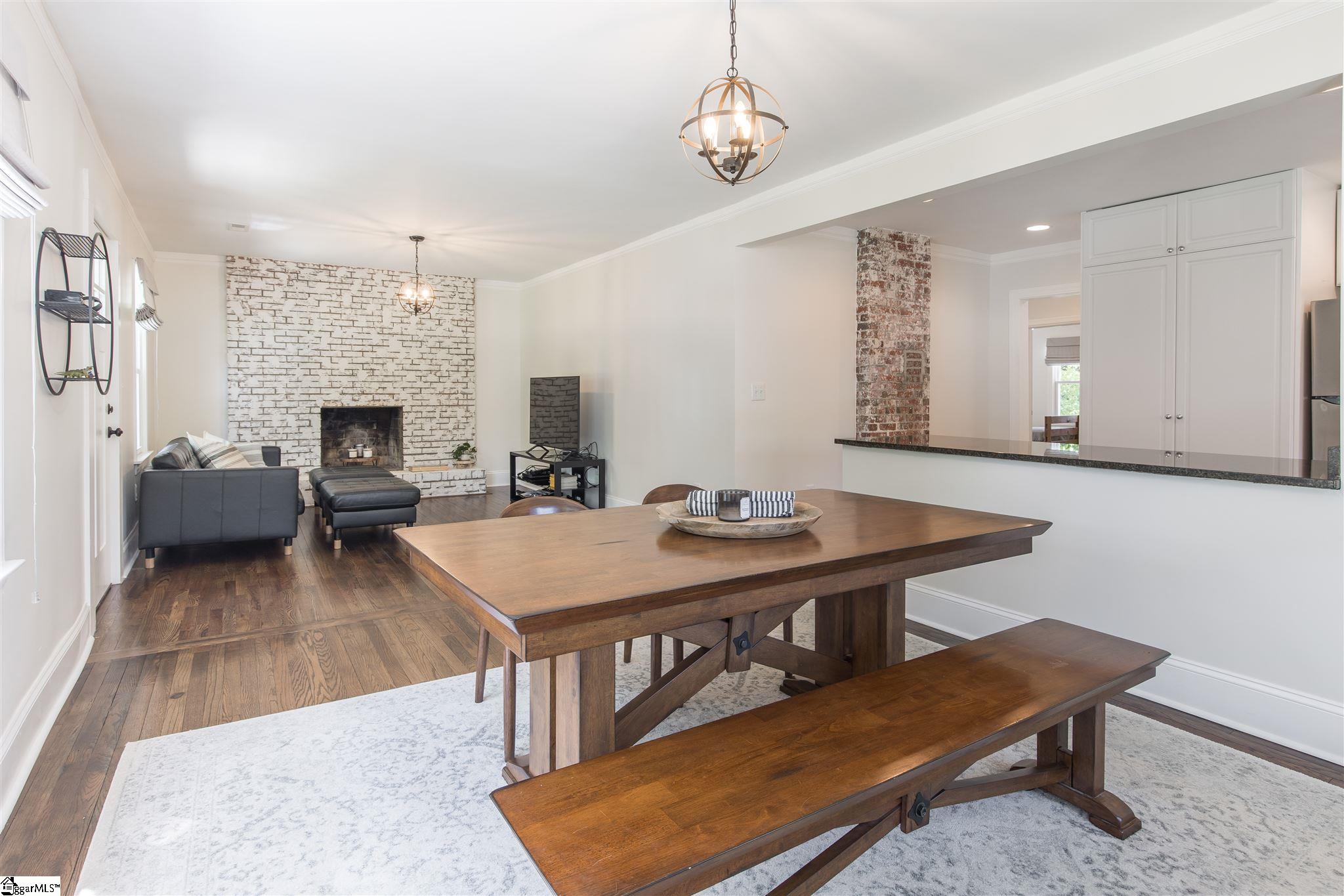 211 North Franklin Road Greenville, SC 29609 - Photo 3 of 22 Gallery Image 3
