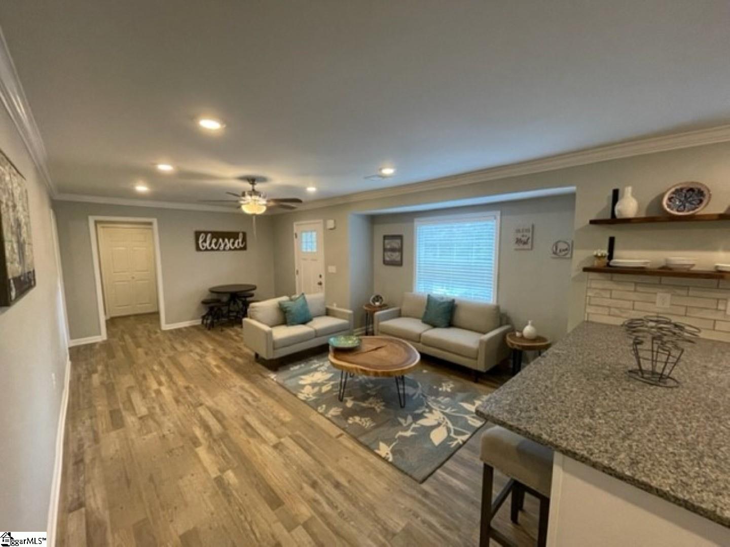 27 Lowndes Hill Road Greenville, SC 29607 - Photo 8 of 19