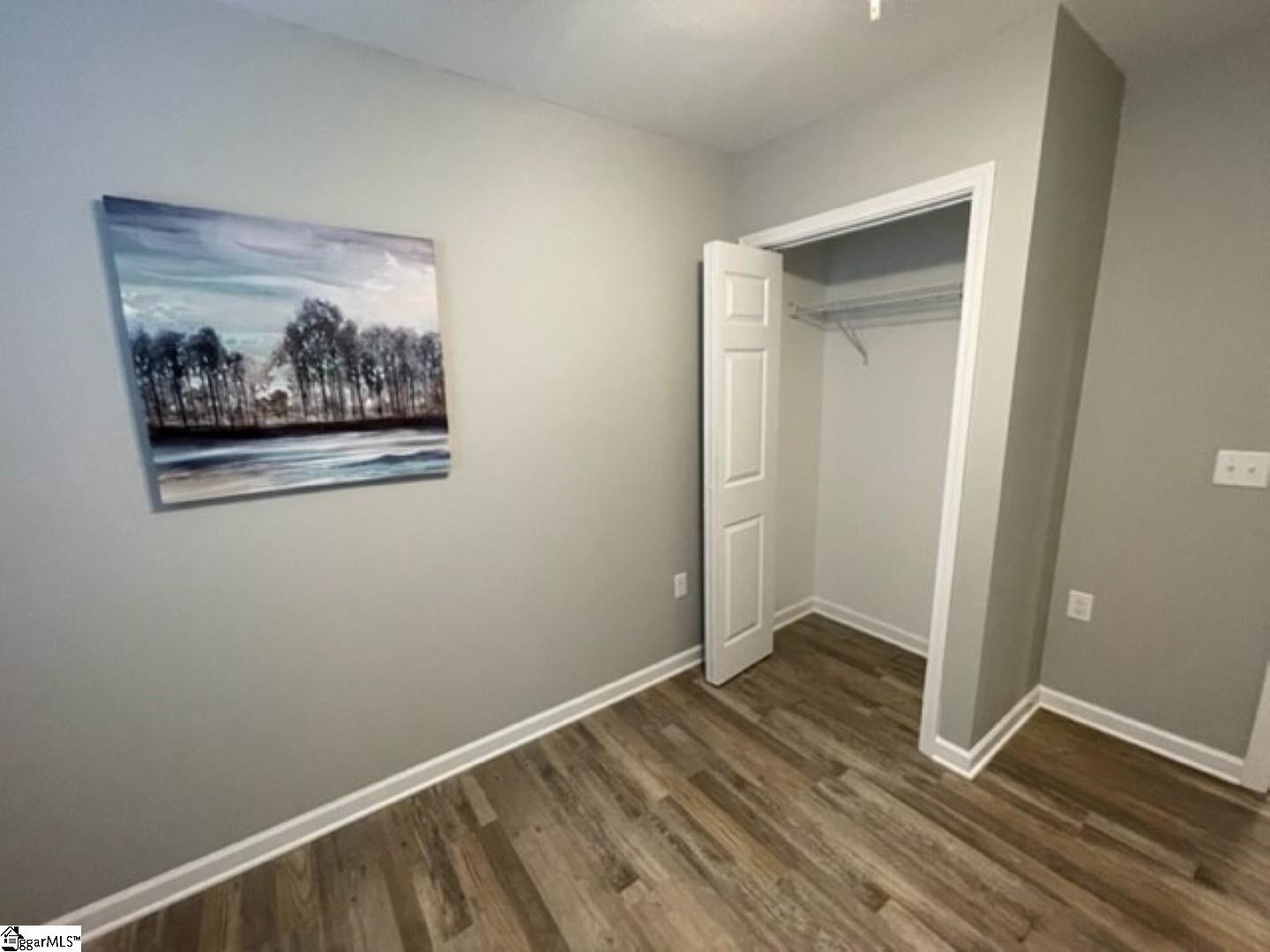 27 Lowndes Hill Road Greenville, SC 29607 - Photo 10 of 19