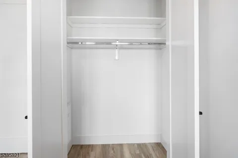 a close view of door in kitchen