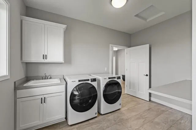 $560,000 | 3381 Kady Avenue Northeast, St. Michael, MN 55376