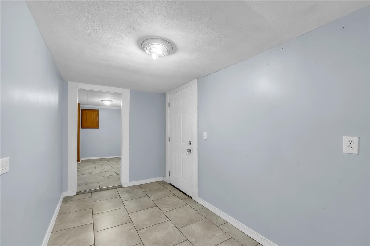 807 Perrigan Lane Manchester, TN 37355 - Photo 32 of 44 a view of an empty room