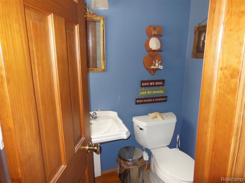12096 Gage Road Holly, MI 48442 - Photo 11 of 33 DSCN0236.jpg