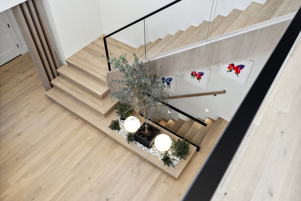 9 Bellevue Road Wellesley, MA 02481 - Photo 6 of 38 a view of living room with furniture and flowers