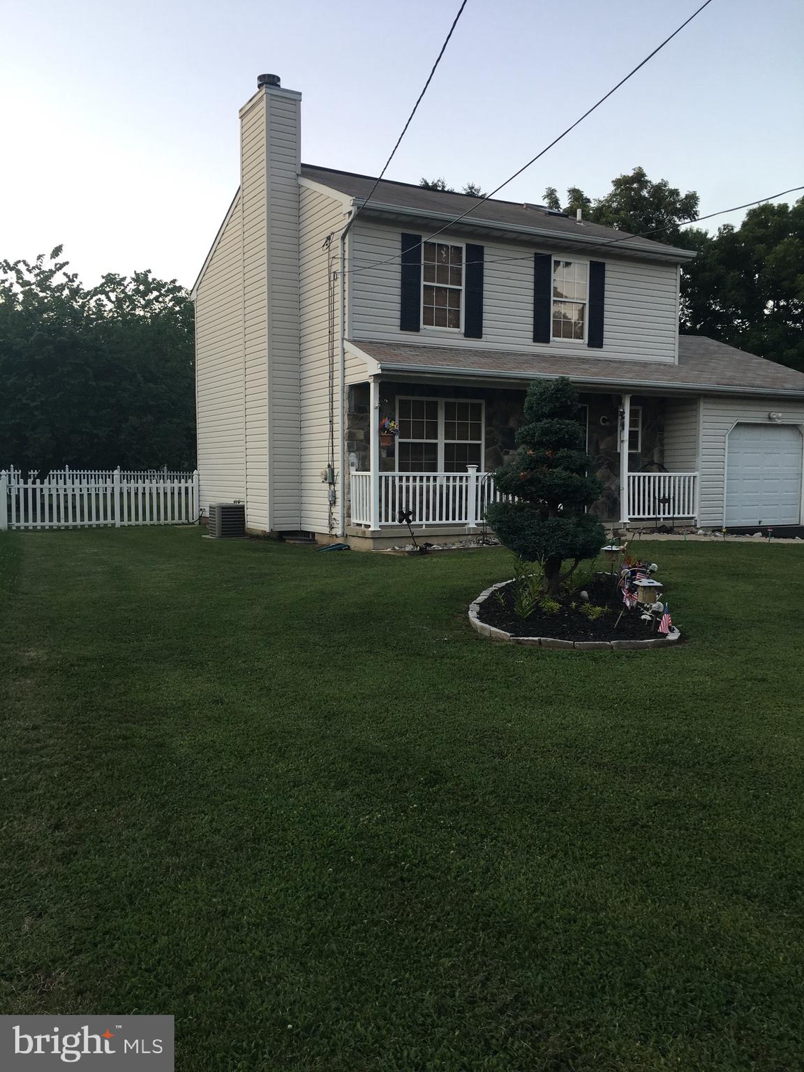 866 Beverly Road Burlington, NJ 08016 - Photo 2 of 21