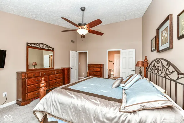 $425,000 | 13190 Knollwood Place, Fishers, IN 46038