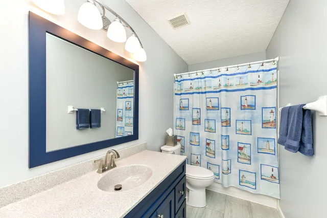 $425,000 | 13190 Knollwood Place, Fishers, IN 46038