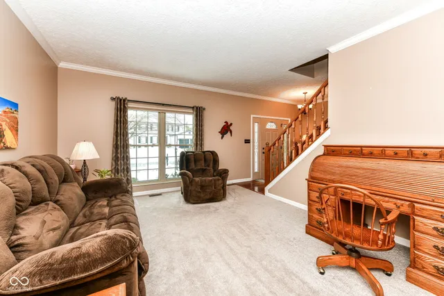 $425,000 | 13190 Knollwood Place, Fishers, IN 46038