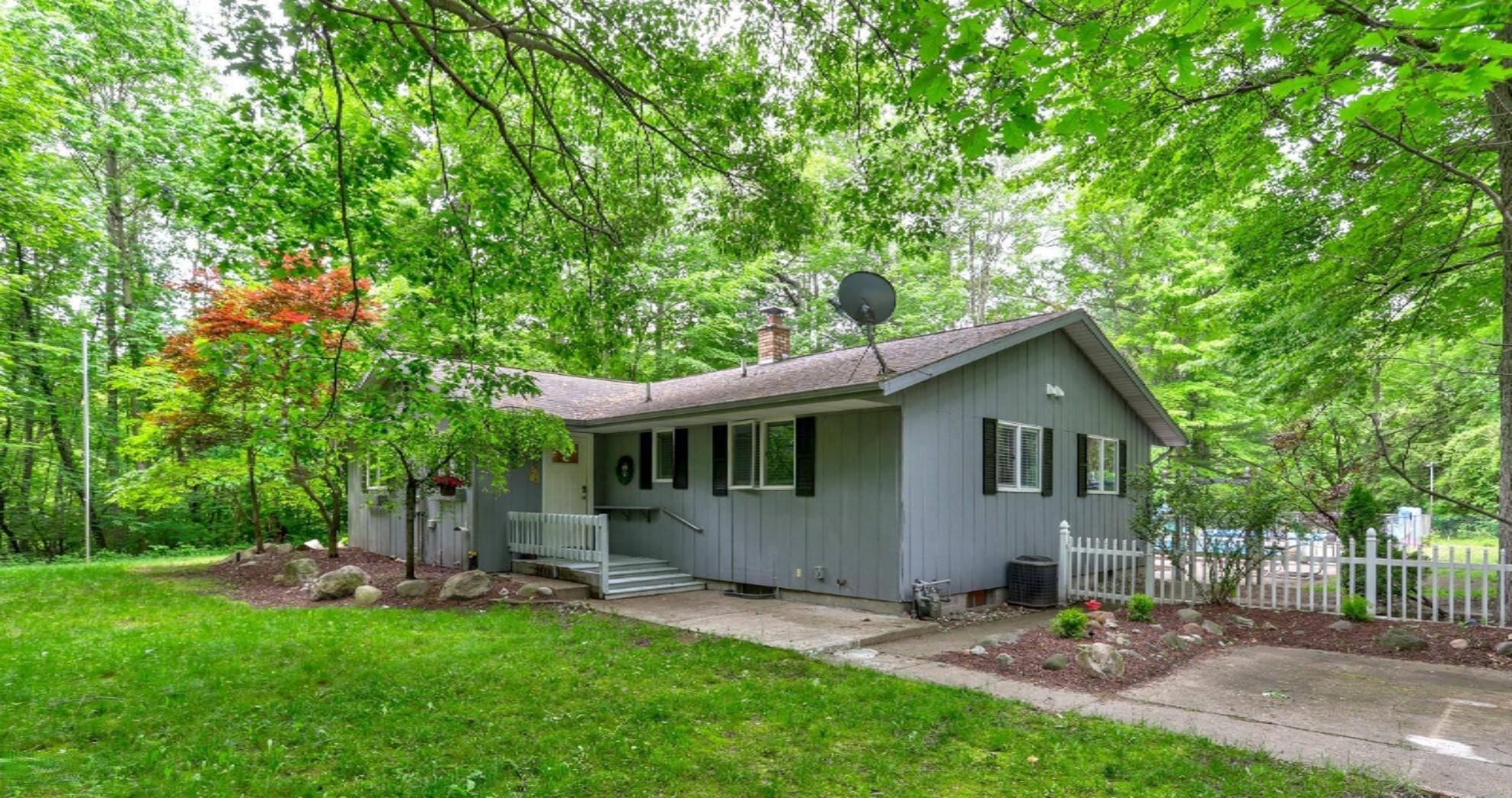 6131 Stringer Rd, Fruitport-45