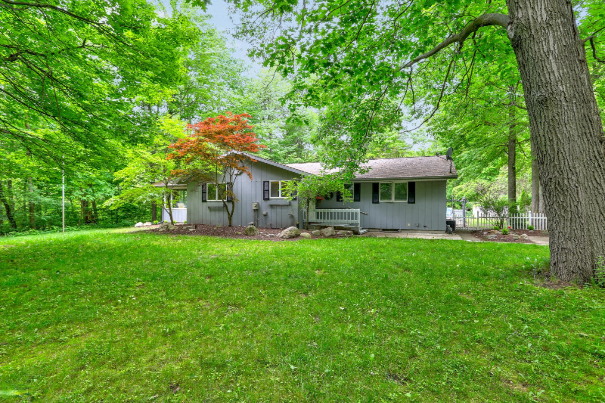 6131 Stringer Road Fruitport, MI 49415 - Photo 3 of 49 6131 Stringer Rd, Fruitport-50
